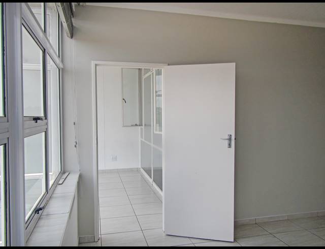 2 BEDROOM APARTMENT FOR SALE IN DOWERGLEN